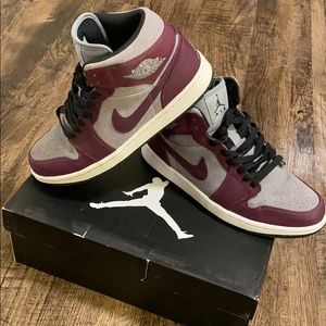 Air Jordan 1 Phat
